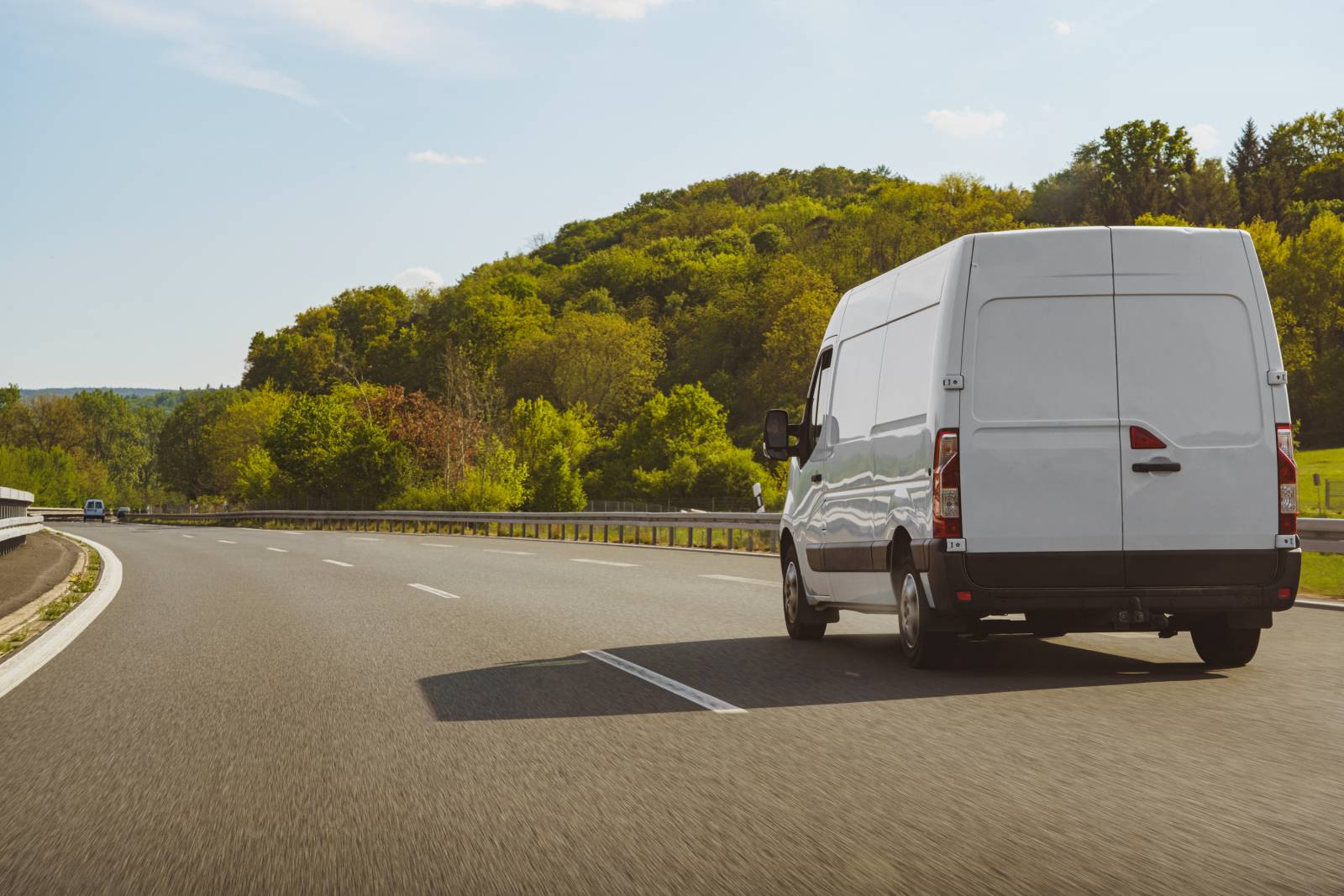 Réserver un nettoyage de catalyseur sur poids lourd avec séchage rapide et transport inclus par un professionnel à Nice en région Provence-Côte-d 'Azur près de Cagnes-sur-Mer